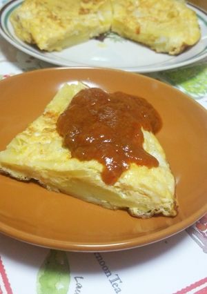 スパニッシュオムレツにミートソース♪-レシピのメイン写真