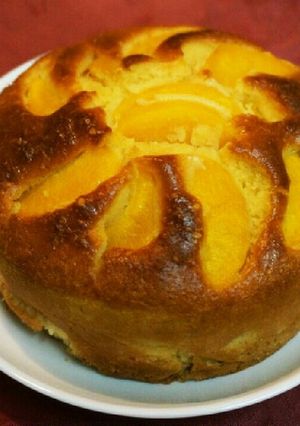 HMと桃缶で簡単ケーキ-レシピのメイン写真