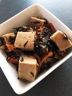 栄養満点ツナ旨!高野豆腐とひじきの甘辛煮-レシピのメイン写真