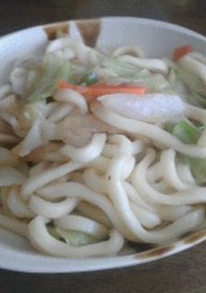 肉入りカット野菜でカンタン焼きうどん♪-レシピのメイン写真