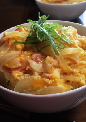 ランチに簡単！カニかまと豆腐の玉子丼-レシピのメイン写真
