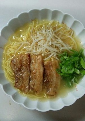 インスタントラーメンで簡単チャーシュー麺-レシピのメイン写真
