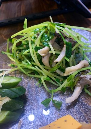 ひらたけと豆苗のナムル☆レンチンレシピ-レシピのメイン写真