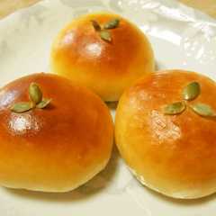 รูปของ 秋☆かぼちゃとクリームチーズのパン