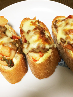 キムチ納豆フランスパン-レシピのメイン写真