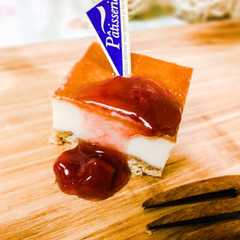 รูปของ ずっしり濃厚チーズケーキ*硬め食感*簡単
