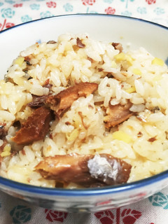焼き秋刀魚缶で炊き込み御飯-レシピのメイン写真