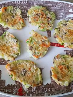 離乳食 後期 野菜たっぷりふわお好み焼き-レシピのメイン写真