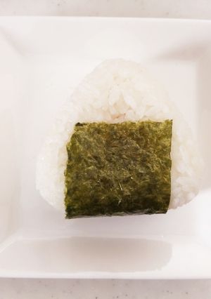 コチュマヨ卵のおにぎり♬-レシピのメイン写真