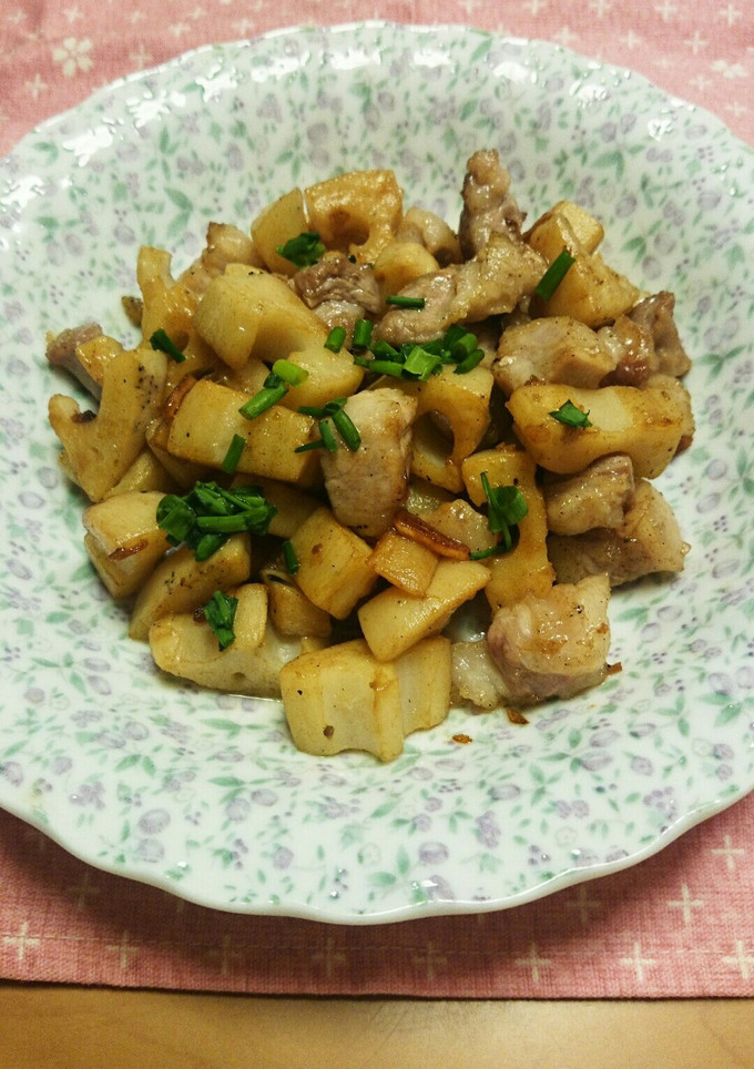 豚バラ肉と蓮根のコクぽん炒め-レシピのメイン写真