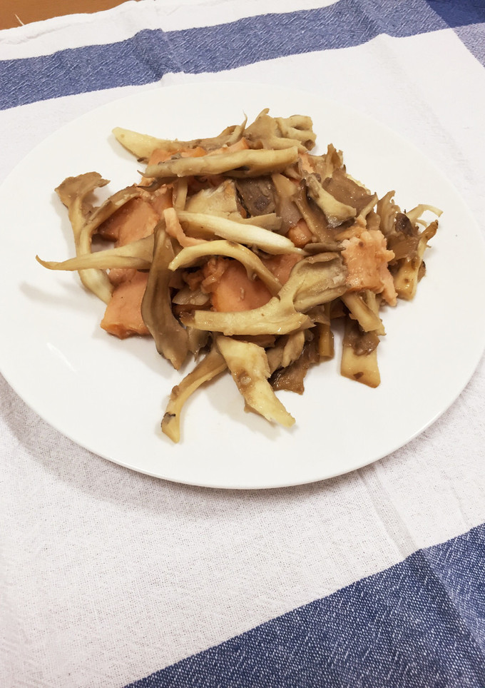 塩糀で旨さ倍増！舞茸のバター炒め-レシピのメイン写真