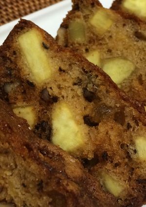 さつま芋とクルミとリンゴのケーキ-レシピのメイン写真