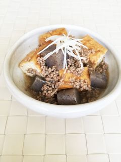 厚揚げとこんにゃくで豚ひき肉のそぼろ煮-レシピのメイン写真