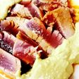 鮪のステーキ アボカド豆腐ソースで