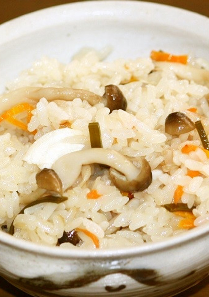 味覚の秋に干し茸とささ身のおこわ-レシピのメイン写真