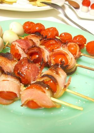 簡単！おつまみ！トマトとベーコンの串焼き-レシピのメイン写真