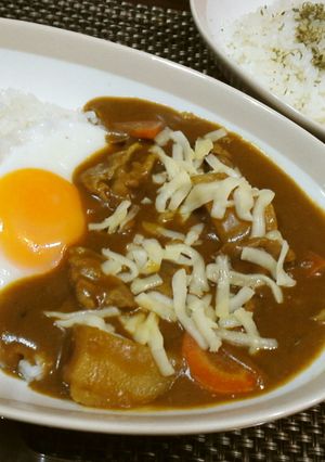 皆大好きカレー【目玉チーズカレー】-レシピのメイン写真