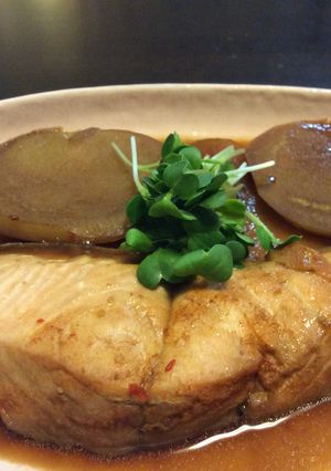 生鮭とじゃがいもの豆板醤の煮付け-レシピのメイン写真