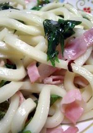 ベーコンとシソのピリ辛焼きうどん-レシピのメイン写真