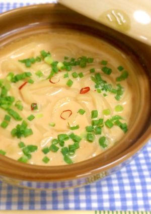 寒い日に♡ピリ辛味噌ミルクうどん♡-レシピのメイン写真