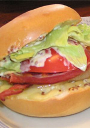 B.L.T.サンド＋αでさらにおいしく♪-レシピのメイン写真