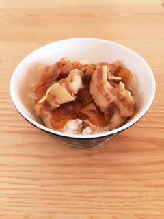 忙しい日の簡単スタミナごはん！豚丼-レシピのメイン写真
