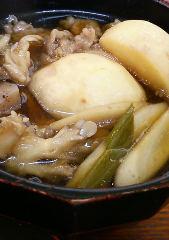 おいしくてやさしい山形の芋煮♪-レシピのメイン写真