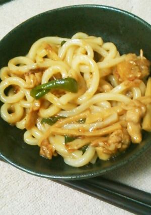 残った青椒肉絲で焼きうどん-レシピのメイン写真