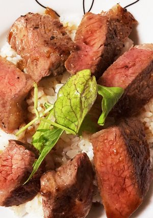 ステーキ丼-レシピのメイン写真