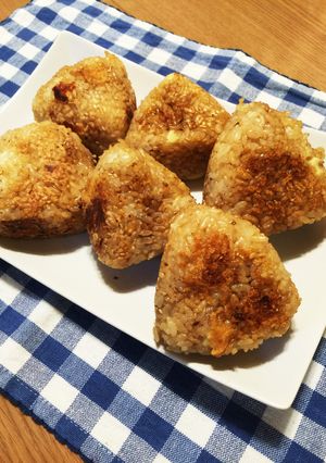 子供も大好き♡チーズ入り焼きおにぎり♡-レシピのメイン写真