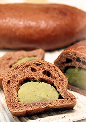 まるで本物?!やきいもパン-レシピのメイン写真