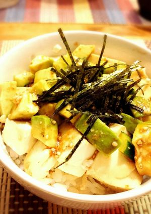 アボカドと豆腐の簡単ヘルシー丼！-レシピのメイン写真