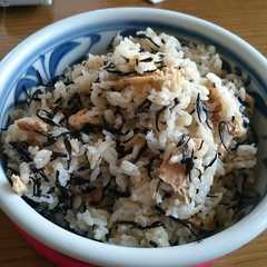 うどんあげ、で、ひじきご飯-レシピのメイン写真