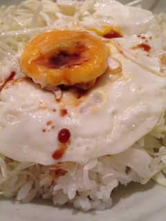 必ず半熟の目玉焼き丼-レシピのメイン写真