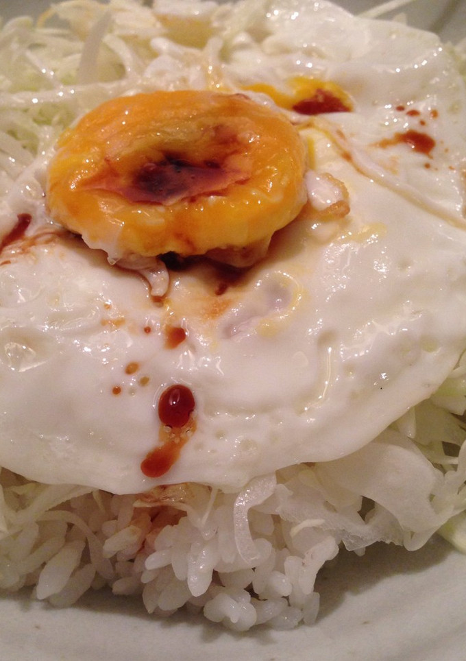 必ず半熟の目玉焼き丼-レシピのメイン写真