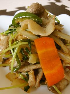 豚肉と豆苗と野菜のオイスター炒め-レシピのメイン写真