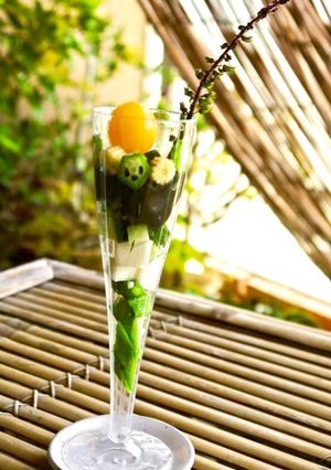 オクラと山芋とワカメのサラダパフェ-レシピのメイン写真