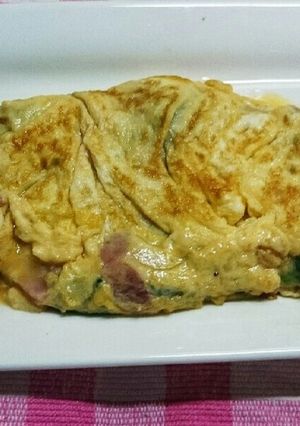 簡単☆ベーコンとほうれん草のオムレツ-レシピのメイン写真
