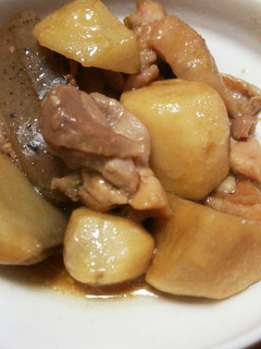 ごはんが進む!!鶏肉と里芋炊いたの♪-レシピのメイン写真
