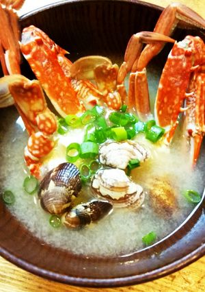 渡り蟹とアサリの味噌汁-レシピのメイン写真