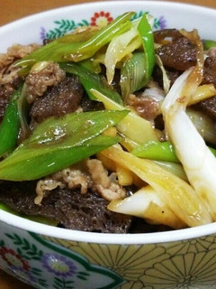 かさましヘルシー!!冷凍蒟蒻と牛肉炒め♪-レシピのメイン写真
