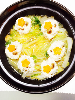 豆腐鶏挽肉団子と鶏手羽のお鍋-レシピのメイン写真