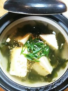 わかめスープで湯豆腐-レシピのメイン写真