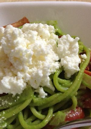 スパゲッティのほうれん草のペスト-レシピのメイン写真
