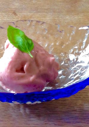 いちじく大量消費♡いちじくアイスクリーム-レシピのメイン写真