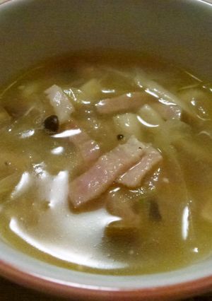 ベーコンとぶなしめじのコンソメスープ-レシピのメイン写真