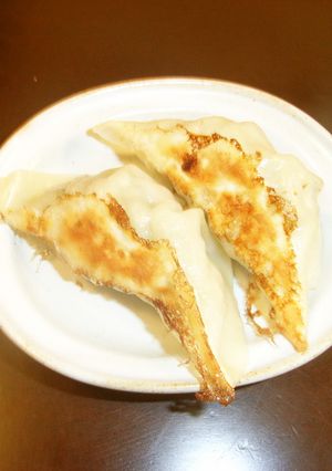 ビールと最高!!パリッジュワ～と肉汁餃子-レシピのメイン写真