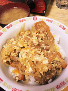 ダシを吸った油麩がジュワ〜!油麩丼-レシピのメイン写真