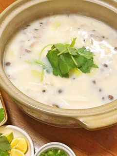 豆腐とキノコの豆乳鍋 ♪ 簡単&ヘルシー-レシピのメイン写真