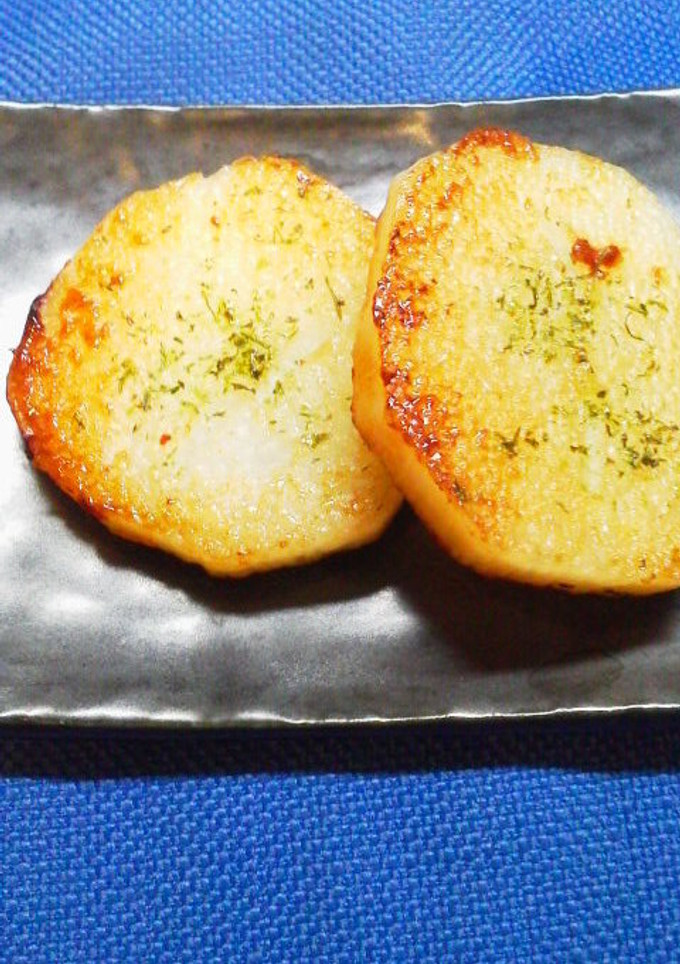 切って焼くだけ！サクサク長いものソテー-レシピのメイン写真